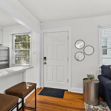 Appartement Private Uptown Flat - Walk To Nights Of Lights! à St. Augustine Extérieur photo