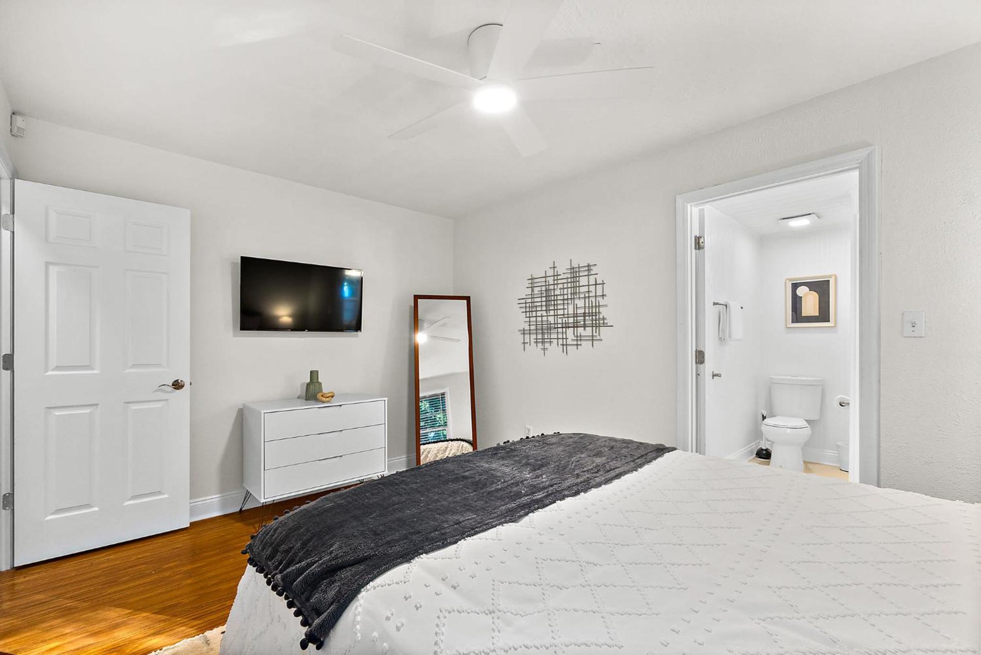 Apartamento Private Uptown Flat - Walk To Nights Of Lights! *